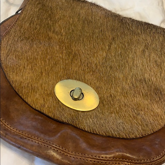 EUC leather bag by Amber Rose - Picture 2 of 8